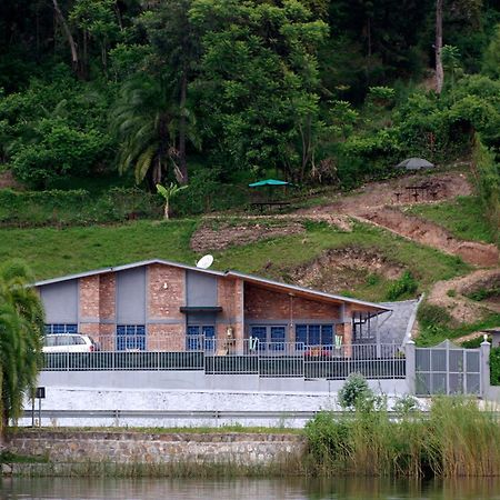 Spa Shallum Kibuye ภายนอก รูปภาพ