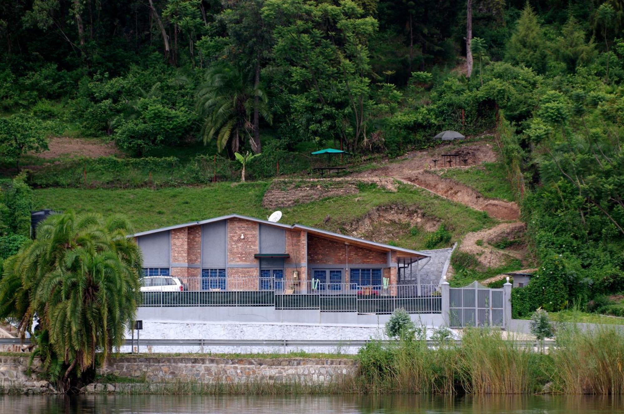 Spa Shallum Kibuye ภายนอก รูปภาพ