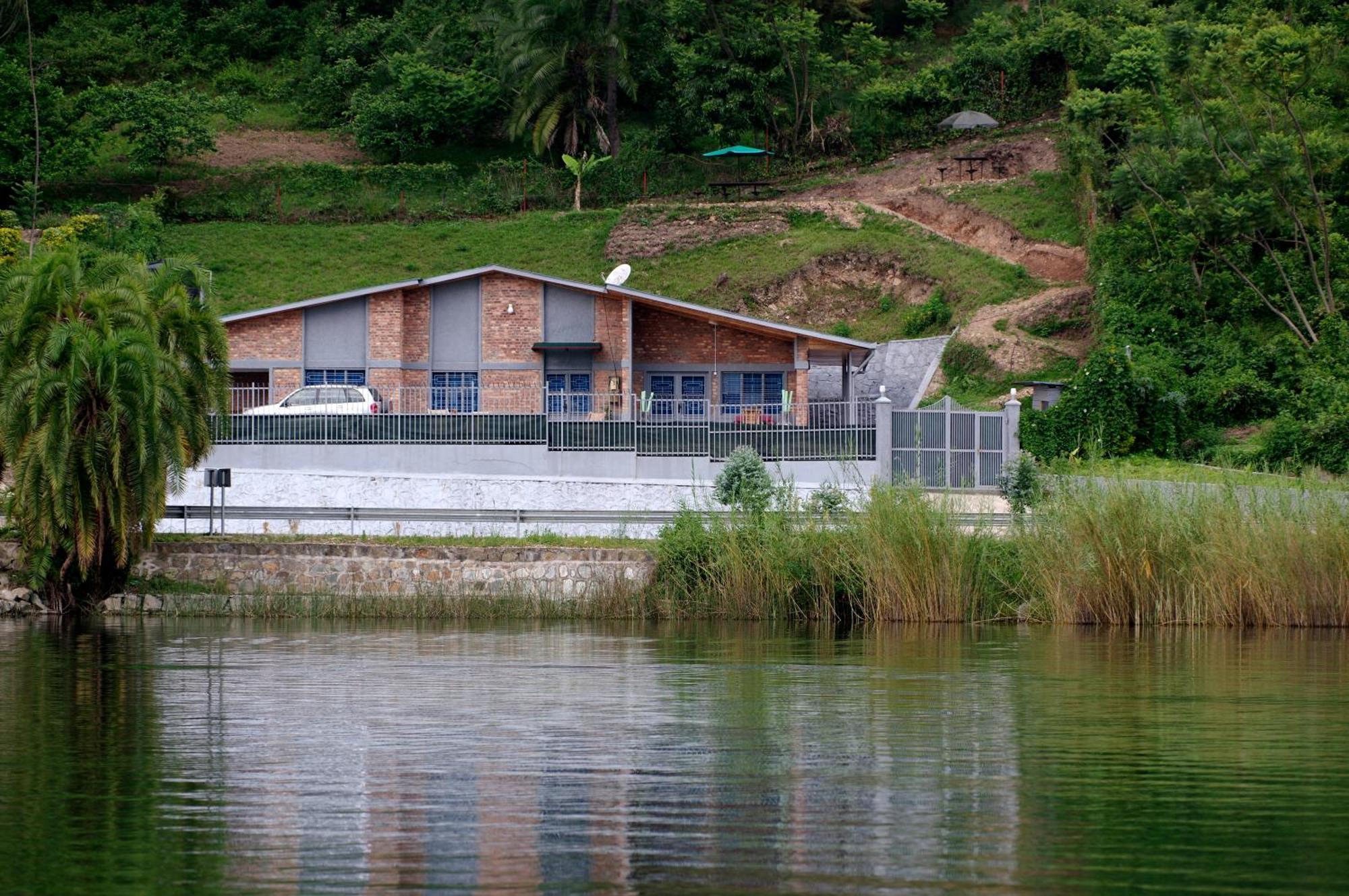 Spa Shallum Kibuye ภายนอก รูปภาพ